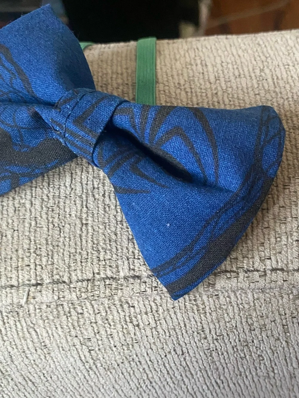 Spider-Man Blue Fabric Bow tie with Green Elastic - Unbranded